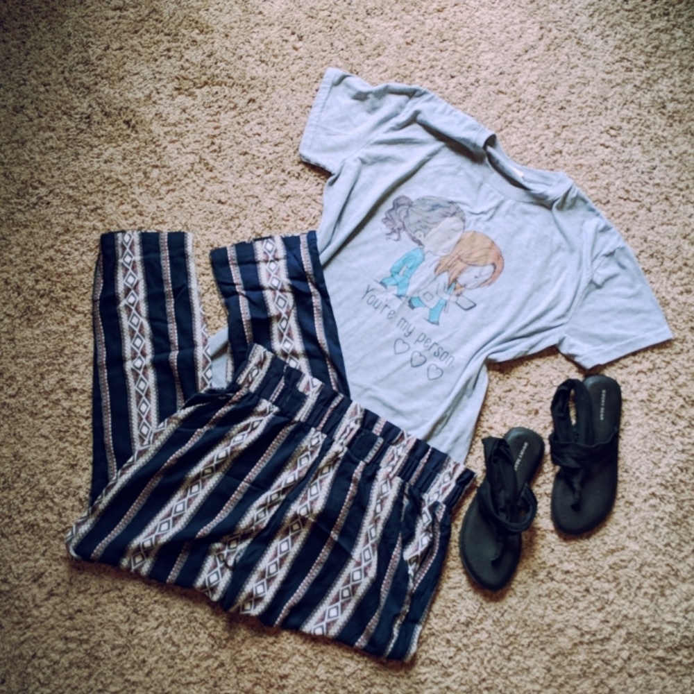 💥2/$8💥 Trendy patterned stretch pants